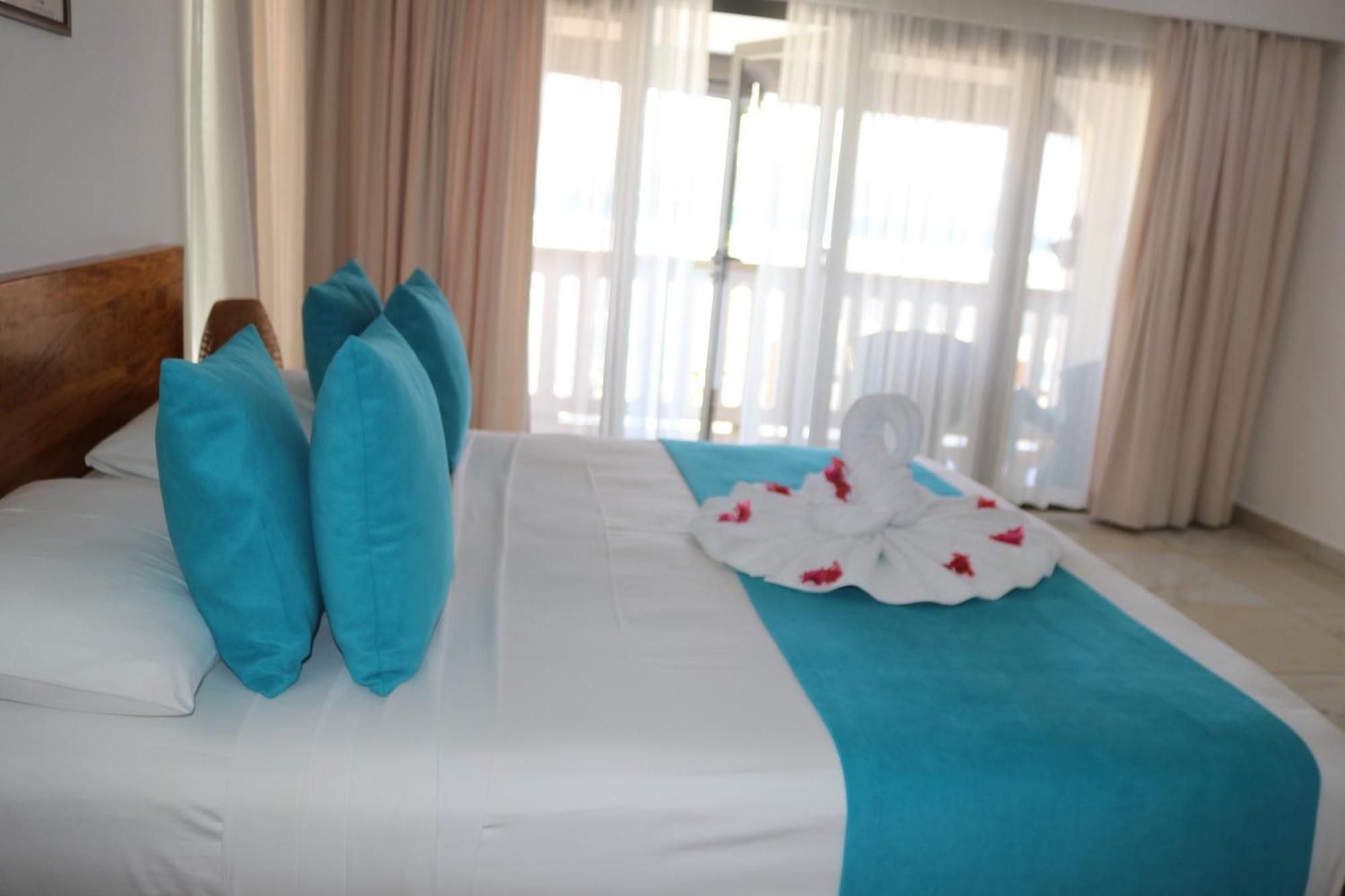 法国海滨玛丽公寓酒店 拉迪格岛 外观 照片